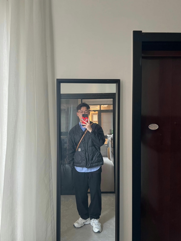 183cm男的第一张照片--西宁闪婚服务中心